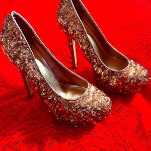 High heel bronze/gold sequent party shoes